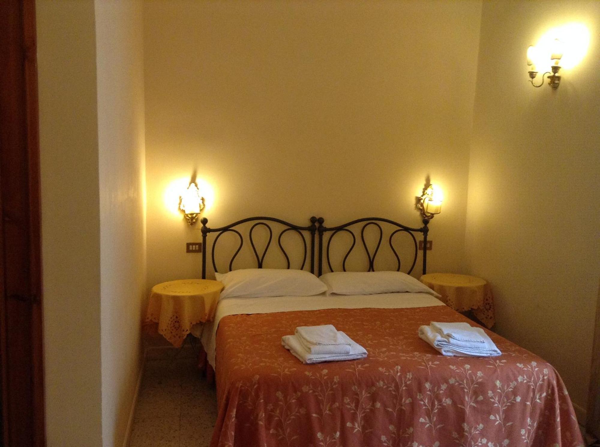 Maison De Marta Roma Quarto foto